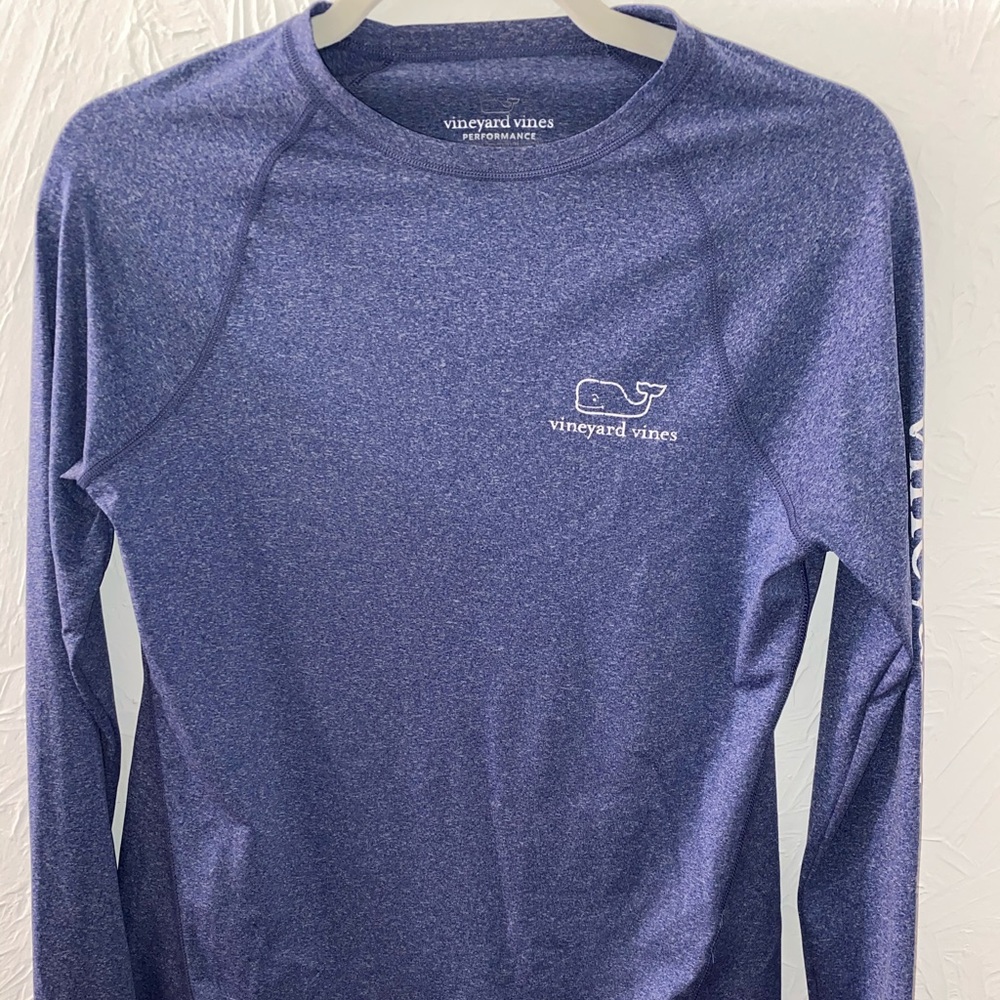 Vineyard vines blue Athletic long sleeve